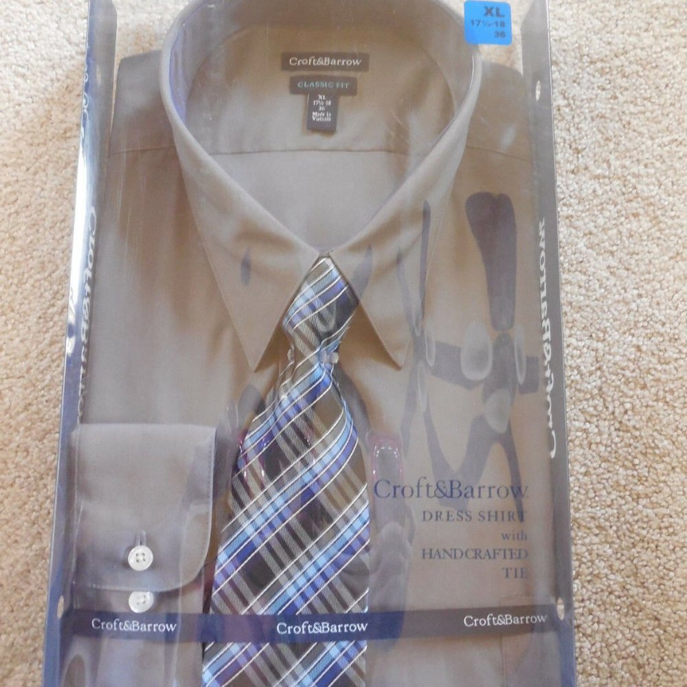 Men's Croft & Barrow Classic Fit Dress Shirt & Tie Set 17⅟₂-18 36 Stone Gray XL